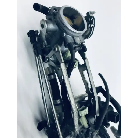 Rampe d'injection SUZUKI SV 650 2007-2015