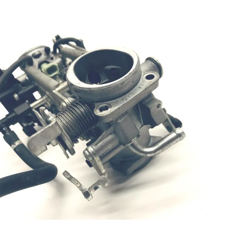 Rampe d'injection SUZUKI SV 650 2007-2015