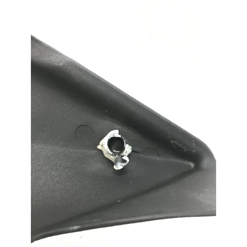 Cache carenage sous selle droit CAGIVA RAPTOR 650 2001-2006