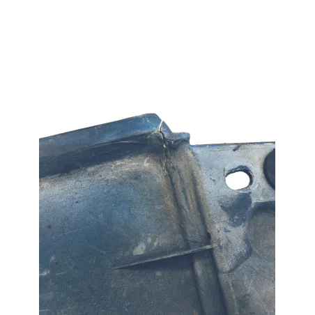 Cache carenage coque arriere gauche SUZUKI GSXR 750 1987