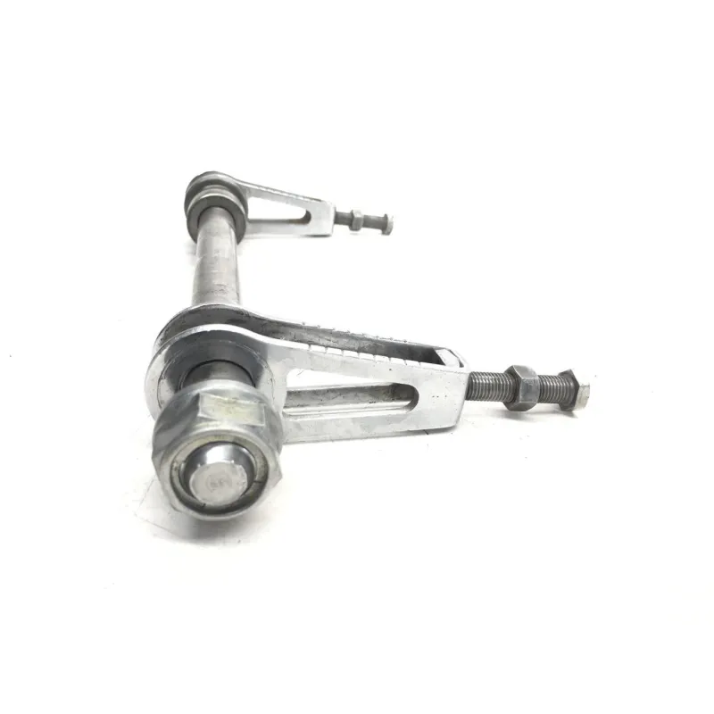 Axe de roue arriere HONDA VF 1000 F 1984-1985
