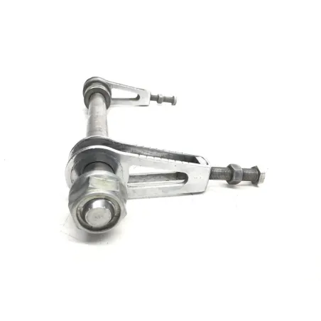 Axe de roue arriere HONDA VF 1000 F 1984-1985