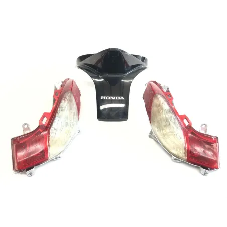 Feu arriere HONDA FES 125 2007-2013 S-WING