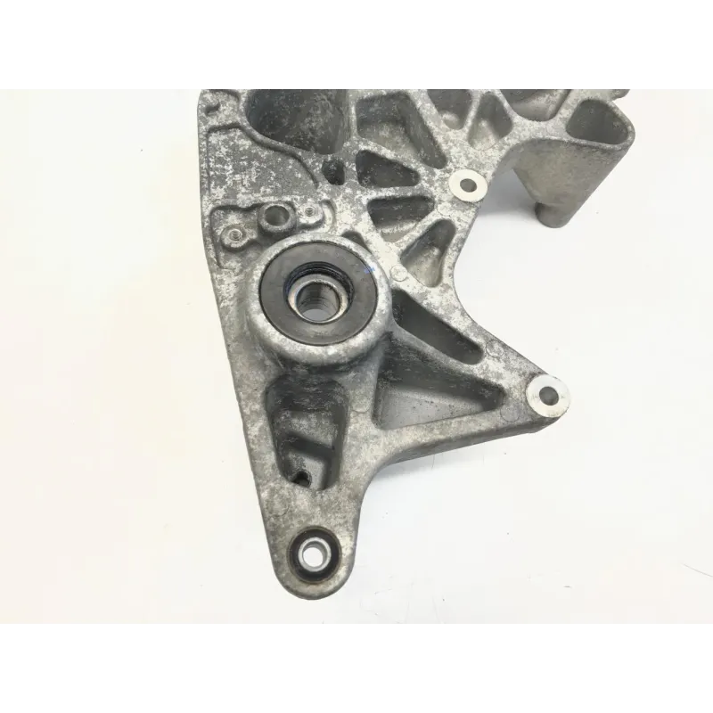 Bras support pot echappement HONDA FES 125 2007-2013 S-WING