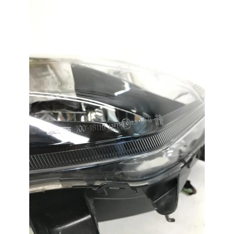 Optique (feux)(phare) YAMAHA GPD 125 2015-2016 NMAX