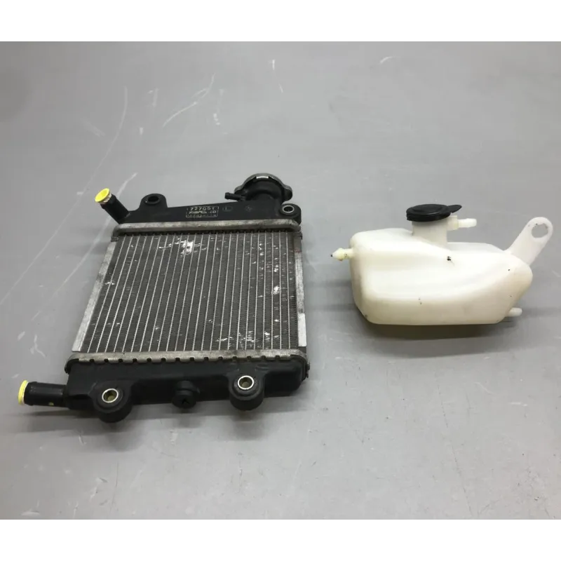 Radiateur eau YAMAHA GPD 125 2015-2016 NMAX