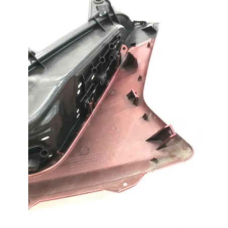 Plancher marche pied gauche YAMAHA GPD 125 2015-2016 NMAX