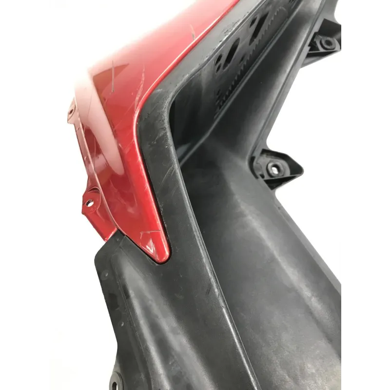 Plancher marche pied gauche YAMAHA GPD 125 2015-2016 NMAX