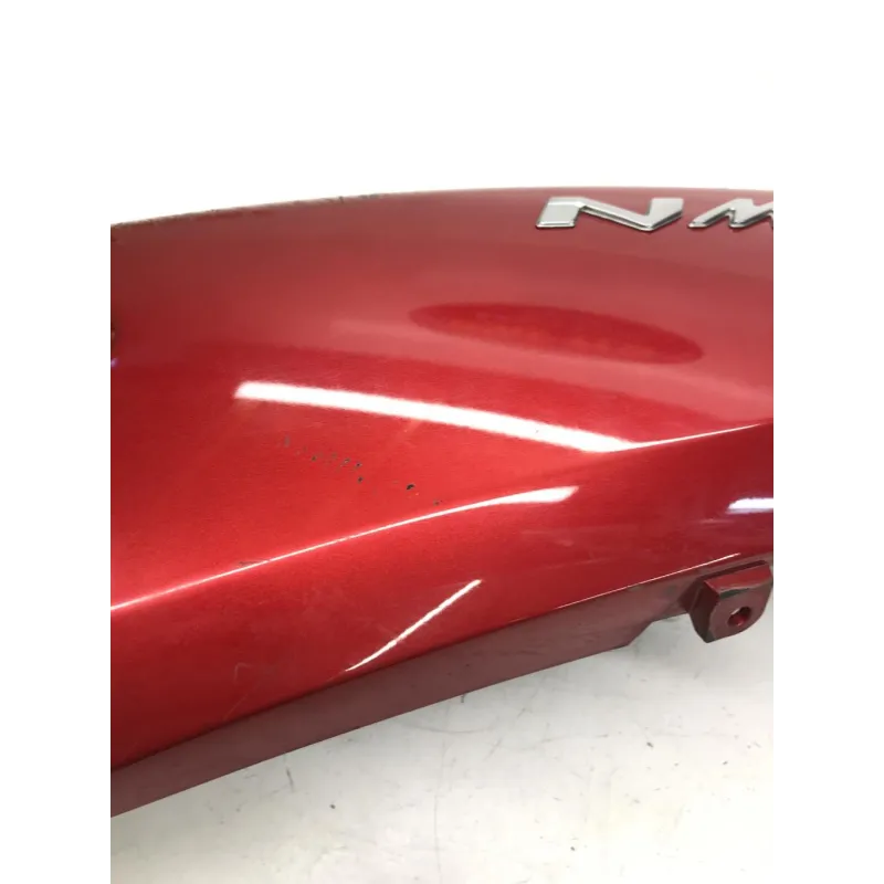 Cache carenage coque arriere gauche YAMAHA GPD 125 2015-2016 NMAX