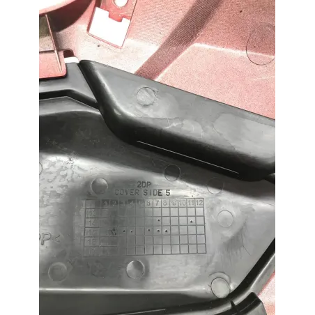 Cache carenage coque arriere gauche YAMAHA GPD 125 2015-2016 NMAX