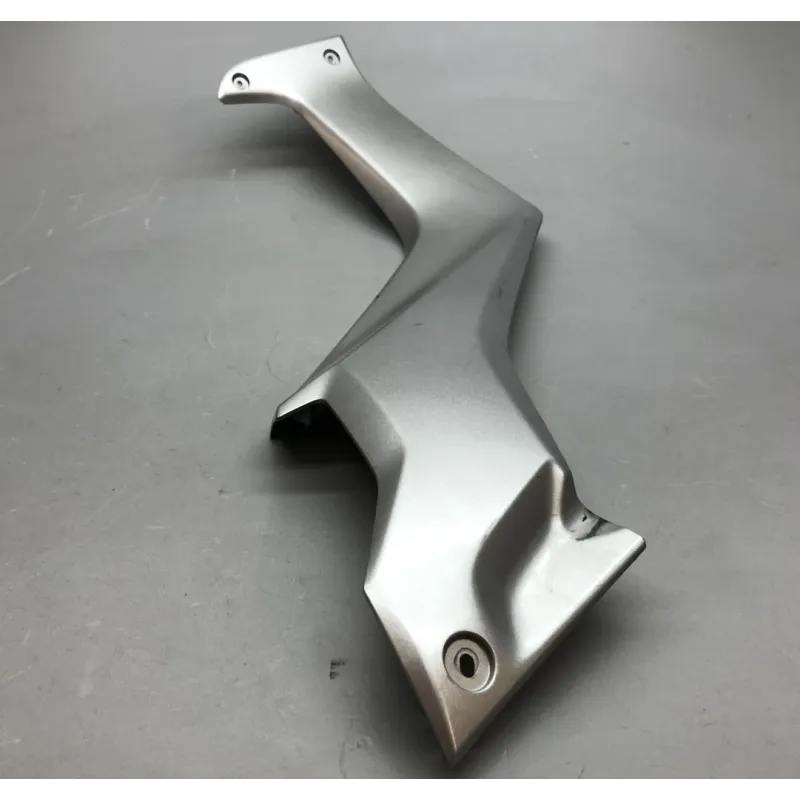 Cache lateral droit YAMAHA GPD 125 2015-2016 NMAX