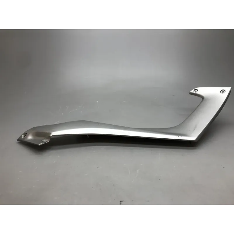 Cache lateral droit YAMAHA GPD 125 2015-2016 NMAX