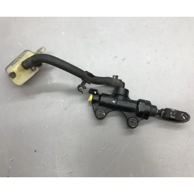 Maitre cylindre frein arriere TRIUMPH SPEED TRIPLE 1050 2008-2010