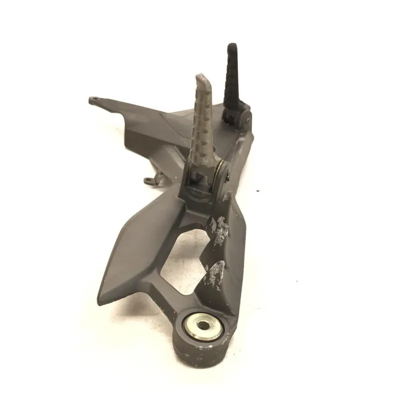 Platine avant droite CAGIVA RAPTOR 650 2001-2006