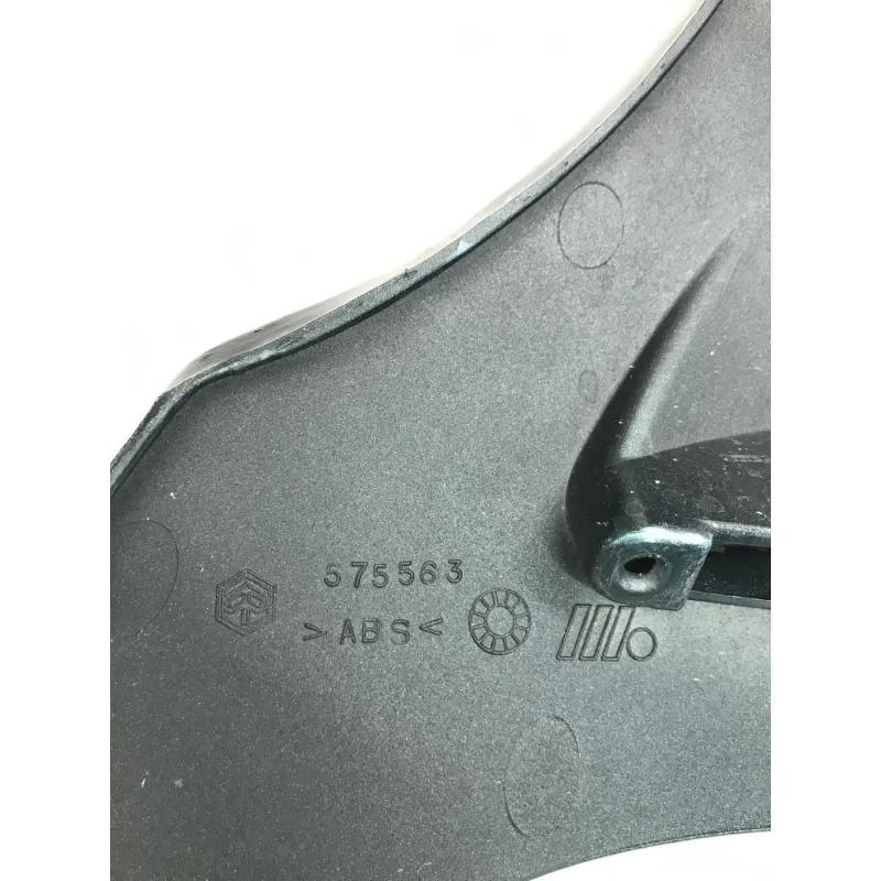 Cache carenage tete de fourche PIAGGIO X9 125 2001-2002