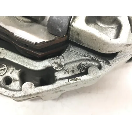 Etrier de frein avant gauche HONDA VF 1000 F 1984-1985