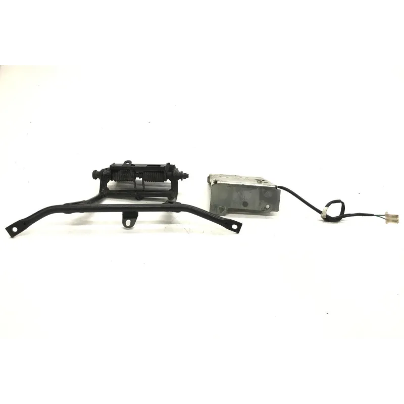 Mecanisme verrouillage selle HONDA FES 125 2007-2013 S-WING