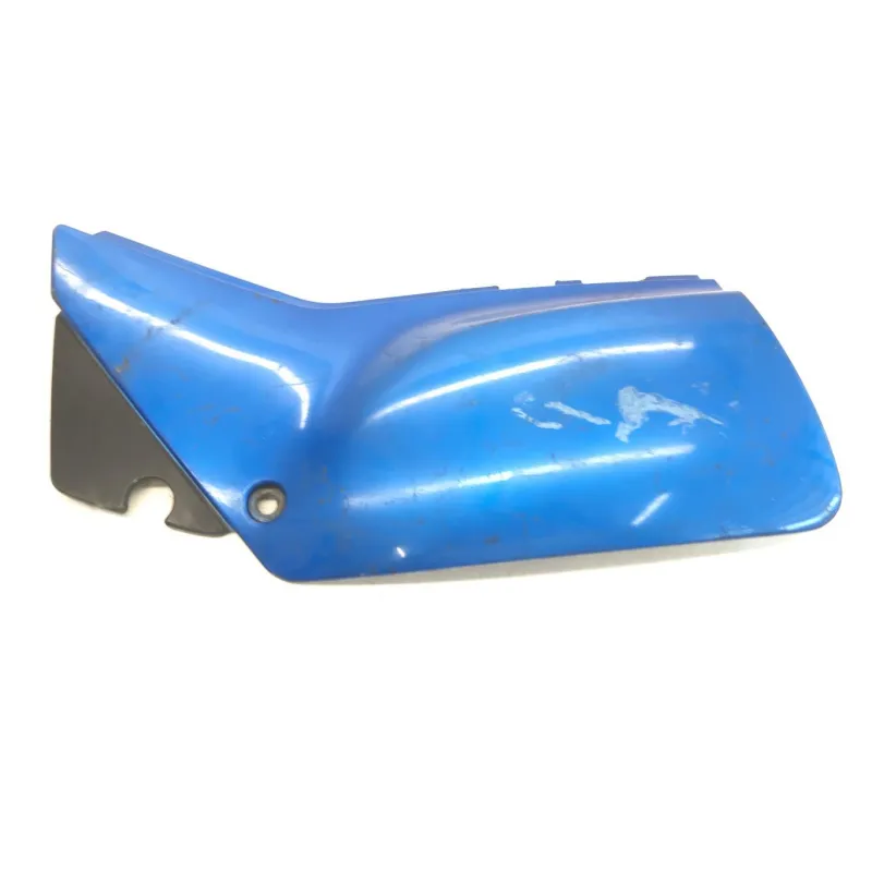 Cache carenage sous selle gauche SUZUKI DR 650 RS 1990-1995