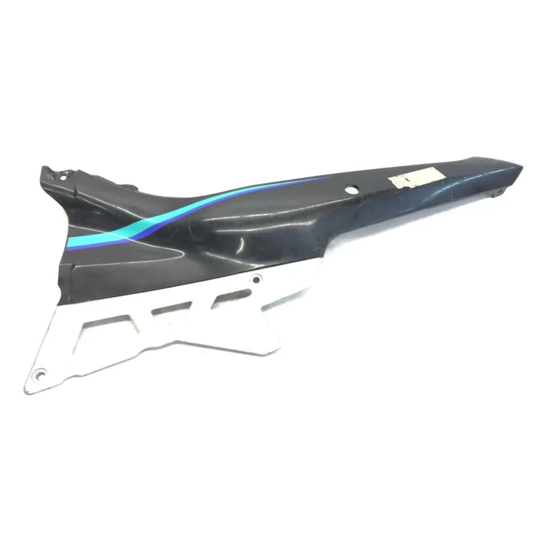 Cache carenage sous selle gauche SUZUKI GSX F 600 1988-1997