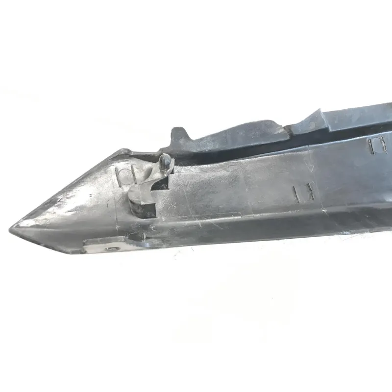 Cache carenage sous selle gauche SUZUKI GSX F 600 1988-1997