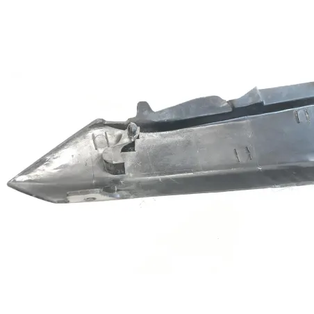 Cache carenage sous selle gauche SUZUKI GSX F 600 1988-1997