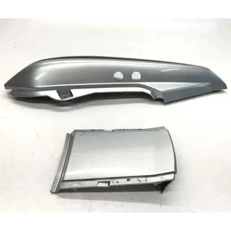 Cache carenage coque arriere droit YAMAHA FZS 600 2002-2003 FAZER