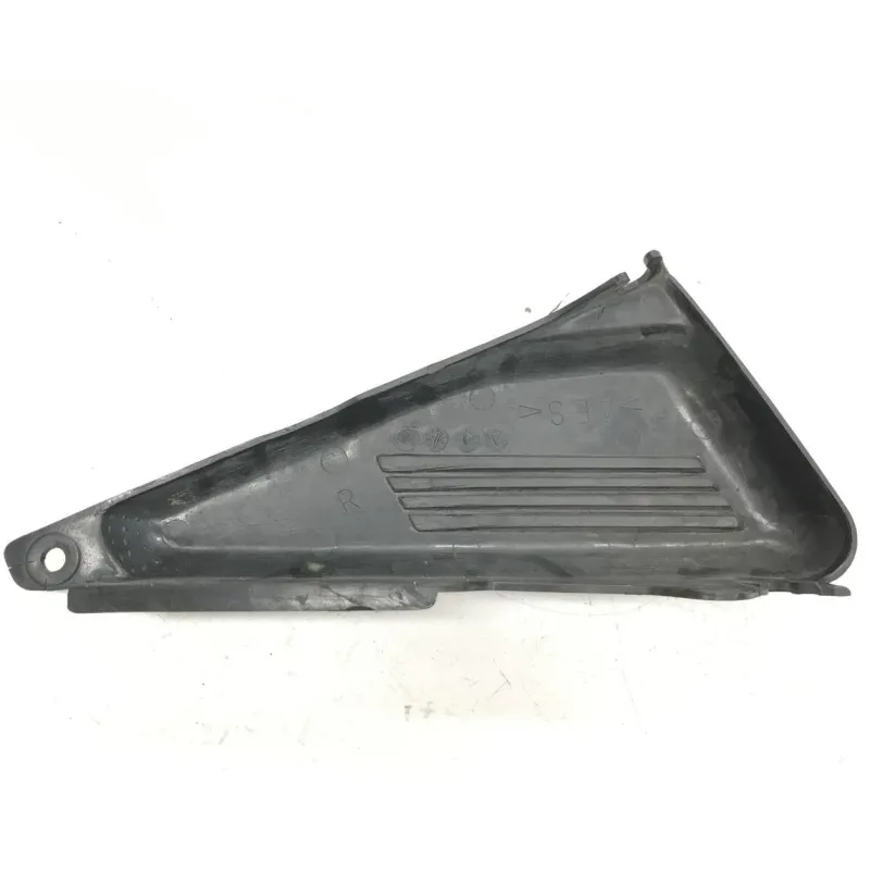 Cache carenage sous selle droit YAMAHA FZS 600 2002-2003 FAZER
