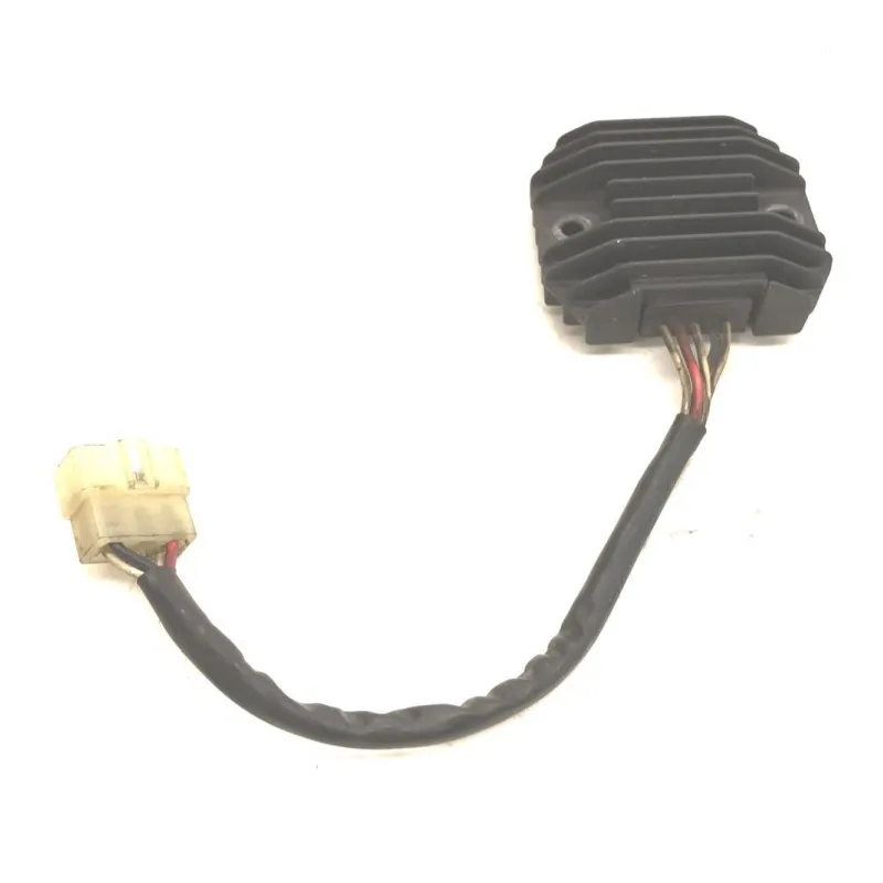 Regulateur charge batterie YAMAHA FZS 600 2002-2003 FAZER