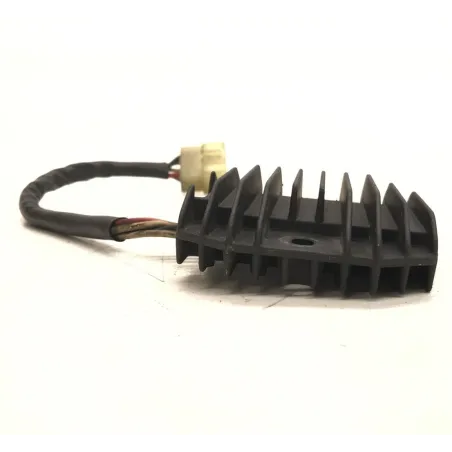 Regulateur charge batterie YAMAHA FZS 600 2002-2003 FAZER