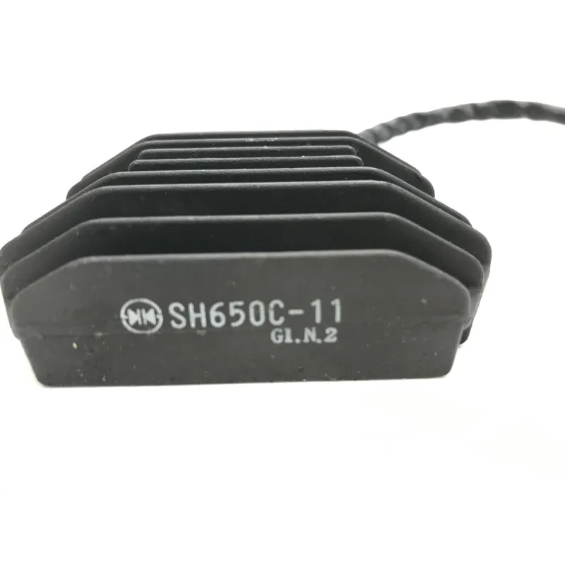 Regulateur charge batterie YAMAHA FZS 600 2002-2003 FAZER