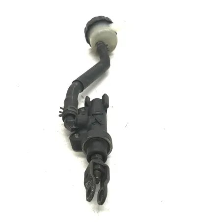 Maitre cylindre frein arriere YAMAHA FZS 600 2002-2003 FAZER