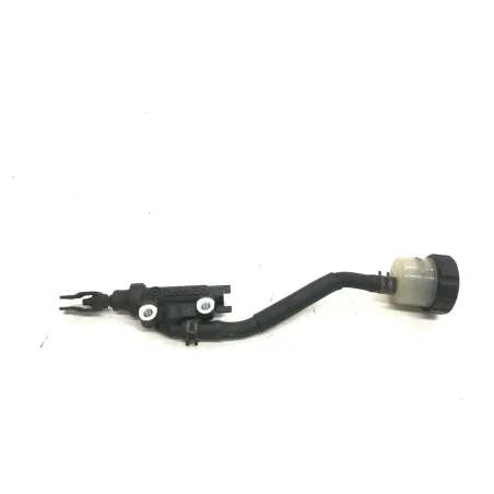 Maitre cylindre frein arriere YAMAHA FZS 600 2002-2003 FAZER