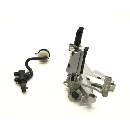 Platine avant droite HONDA CBF 600 2004-2007 N