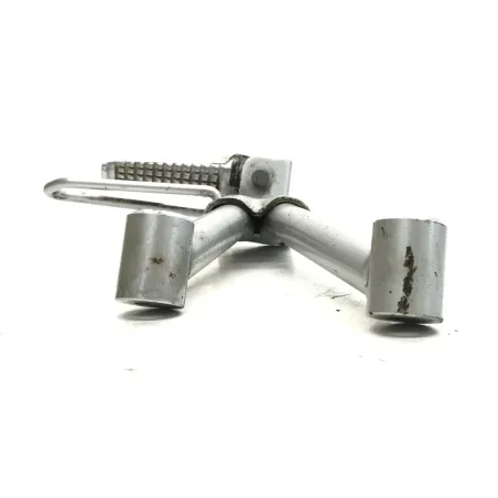 Platine arriere gauche SUZUKI GSF 600 2000-2004 BANDIT S