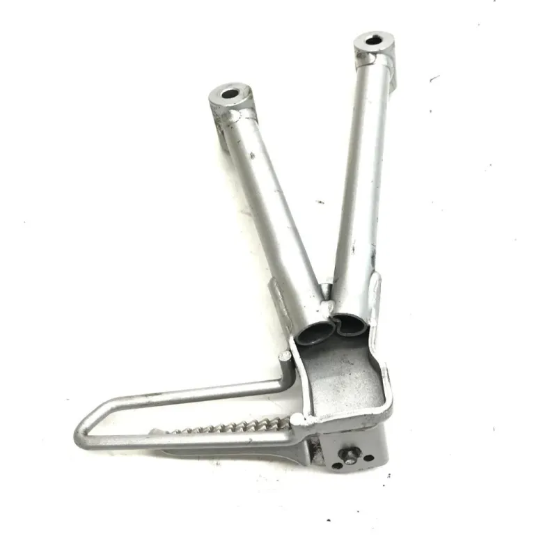 Platine arriere gauche SUZUKI GSF 600 2000-2004 BANDIT S
