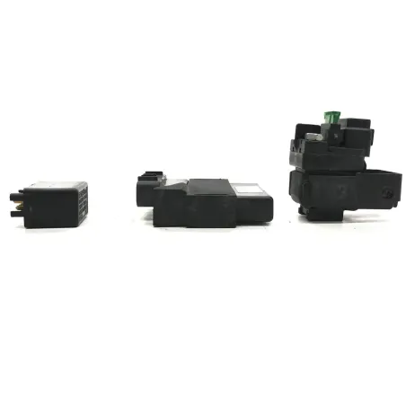 Boitier cdi relais demarreur SUZUKI GSF 600 2000-2004 BANDIT S