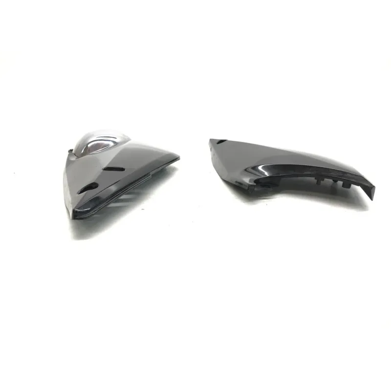 Caches sous selle droit et gauche SUZUKI GSF 600 2000-2004 BANDIT S