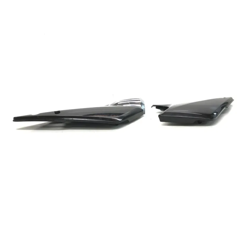 Caches sous selle droit et gauche SUZUKI GSF 600 2000-2004 BANDIT S