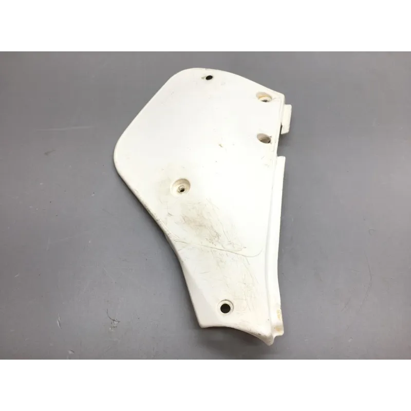 Cache lateral droit YAMAHA YZ 125 1987
