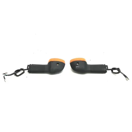 Clignotants arriere YAMAHA YBR 125 2005-2006