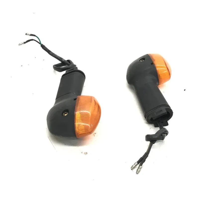 Clignotants arriere YAMAHA YBR 125 2005-2006