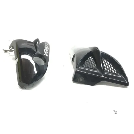 Cache carenage ecope droite gauche YAMAHA YBR 125 2005-2006