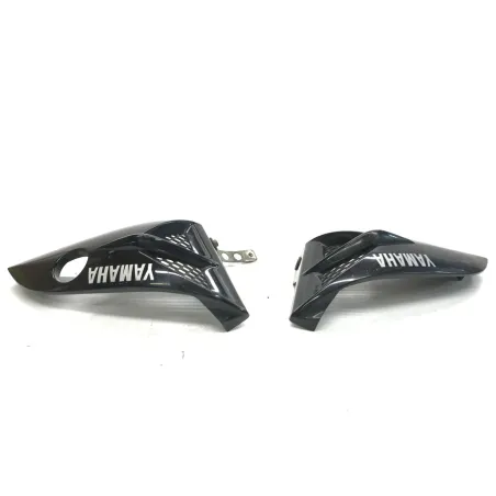Cache carenage ecope droite gauche YAMAHA YBR 125 2005-2006