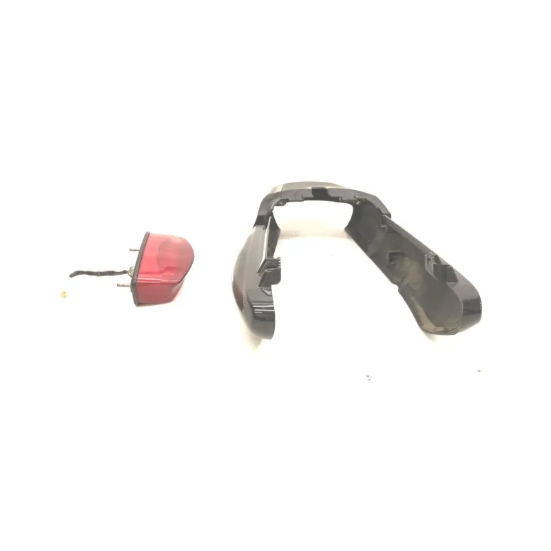 Cache carenage coque arriere YAMAHA YBR 125 2005-2006