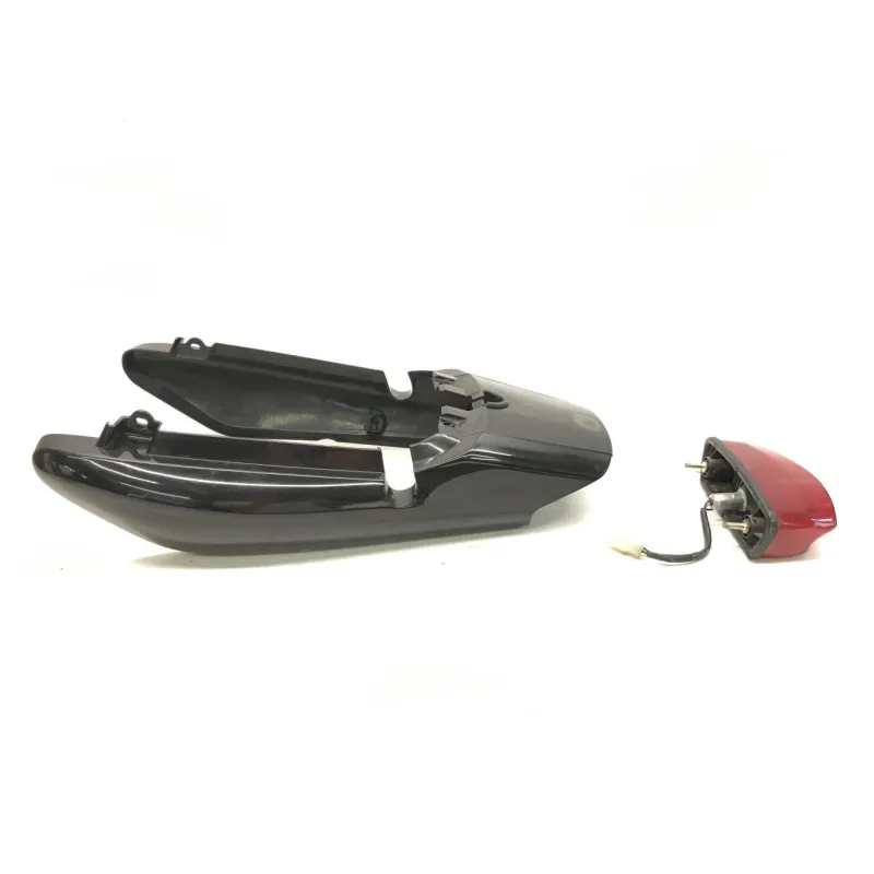 Cache carenage coque arriere YAMAHA YBR 125 2005-2006