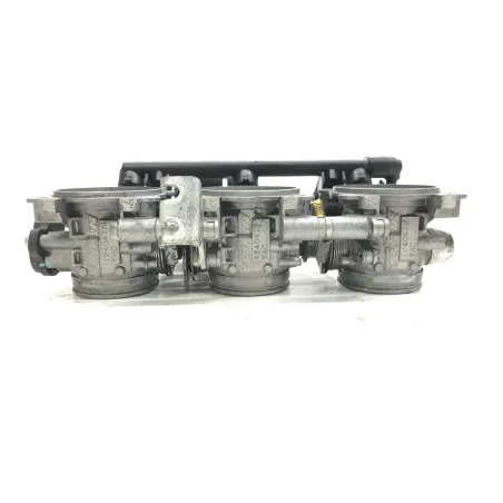 Rampe d'injection TRIUMPH DAYTONA 675 2008-2010 SE