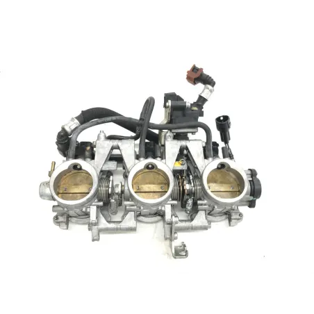 Rampe d'injection TRIUMPH DAYTONA 675 2008-2010 SE