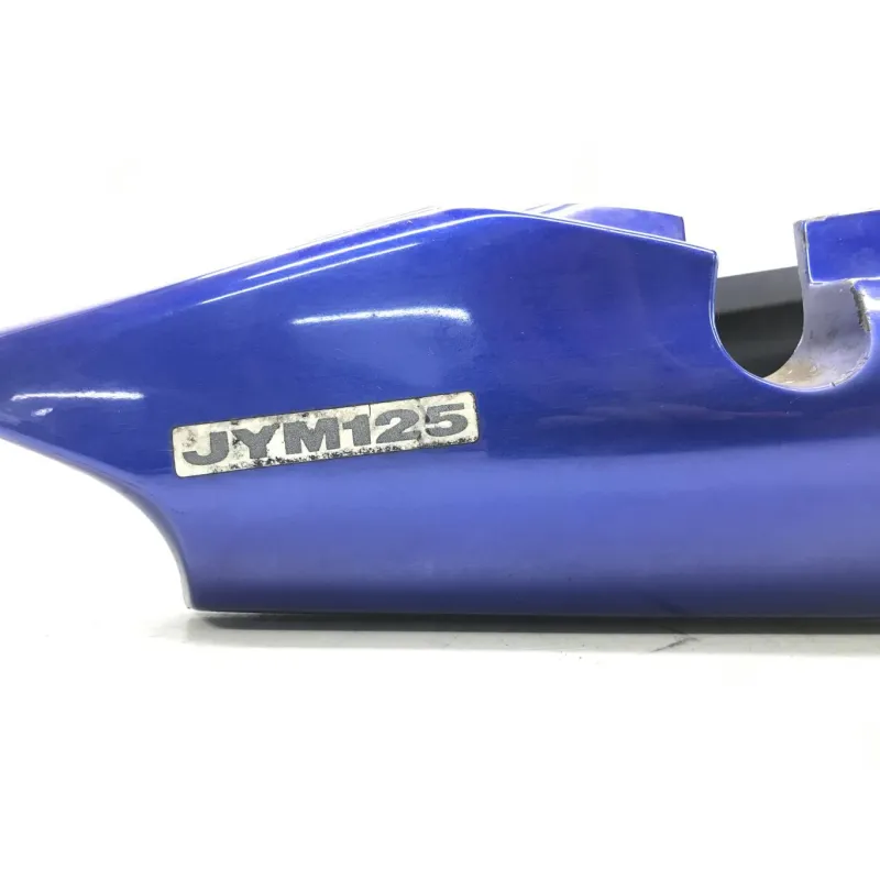 Cache carenage coque arriere YAMAHA YBR 125 2005-2006