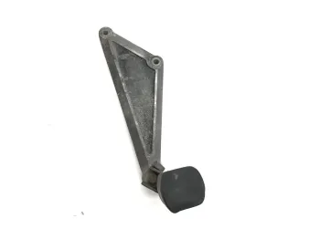 Platine et repose pieds arriere gauche KAWASAKI KZ 750 1980-1981 Z