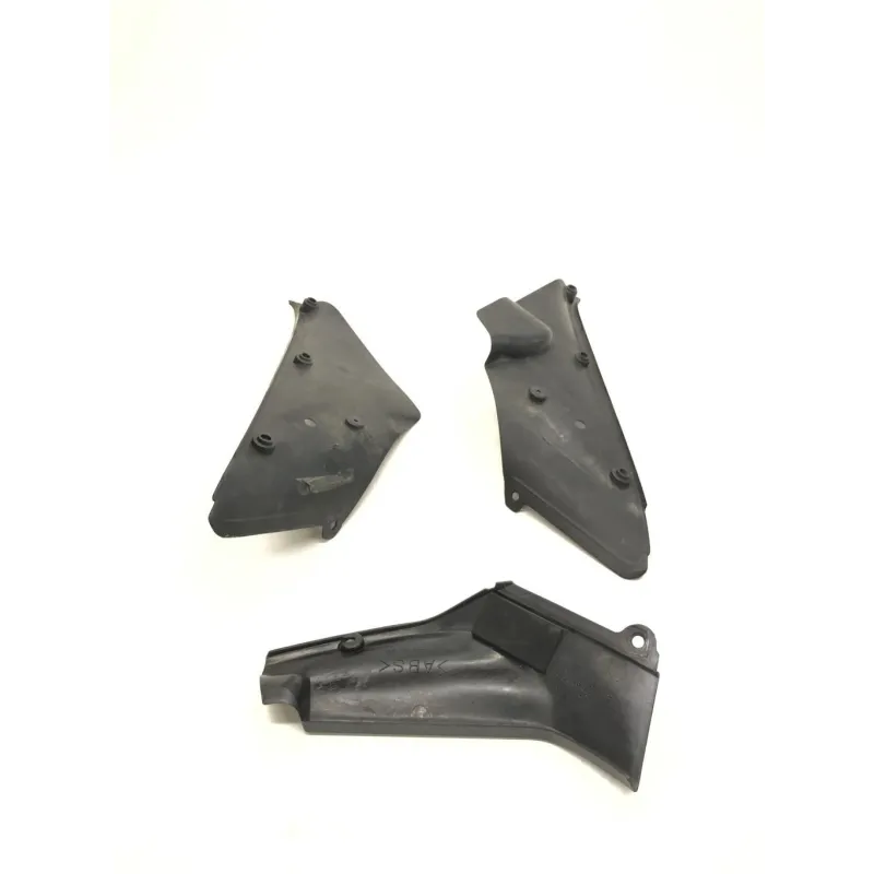 Cache interieur carenage YAMAHA YZF 1000 2000-2001 R1